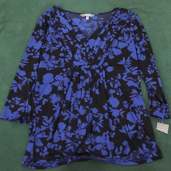 Daisy Fuentes Tops - Dress shirt